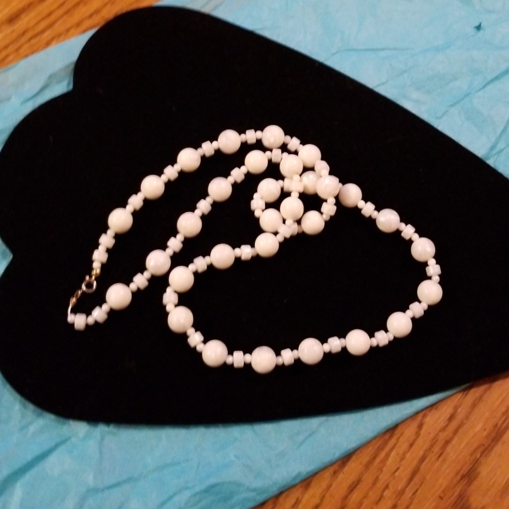 Necklace - Picture 2 of 5